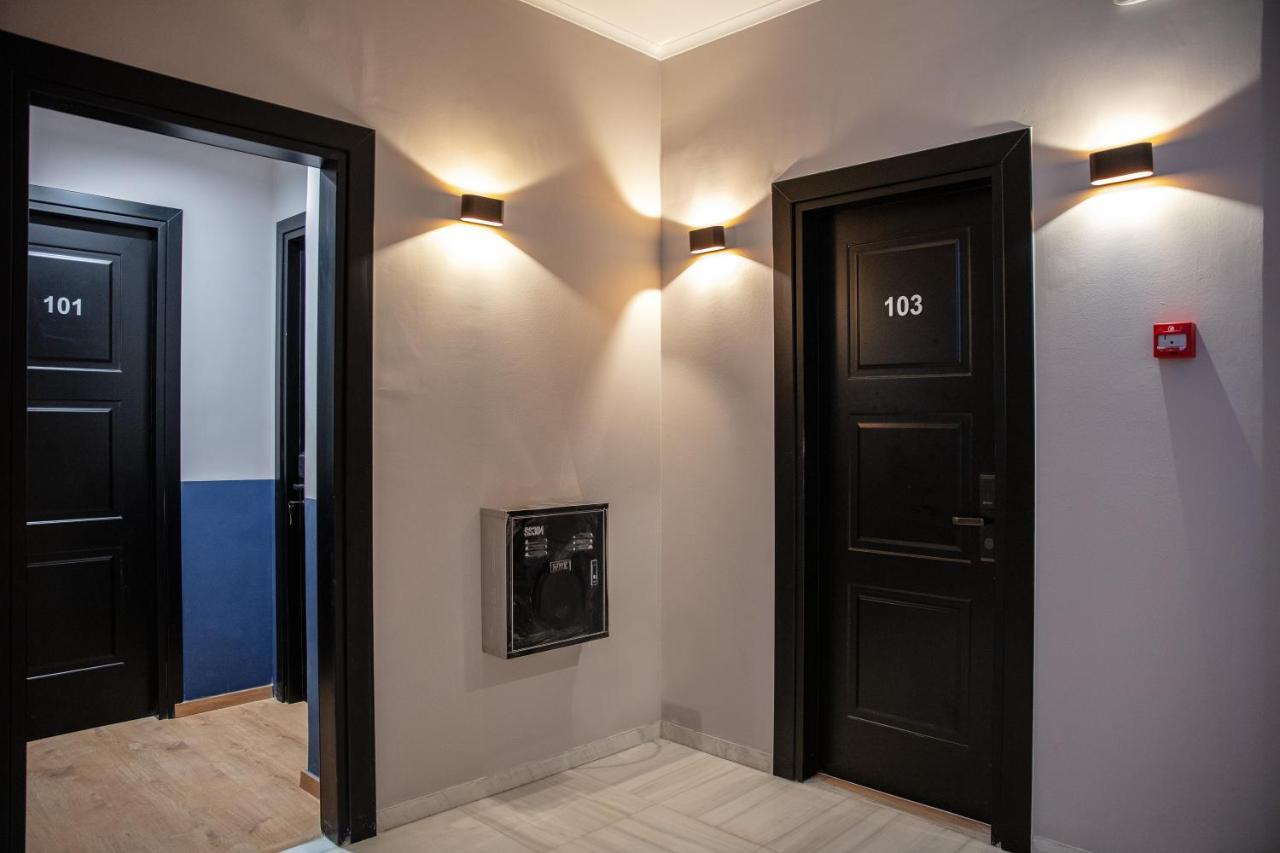 Hotel The Vault Atenas Exterior foto