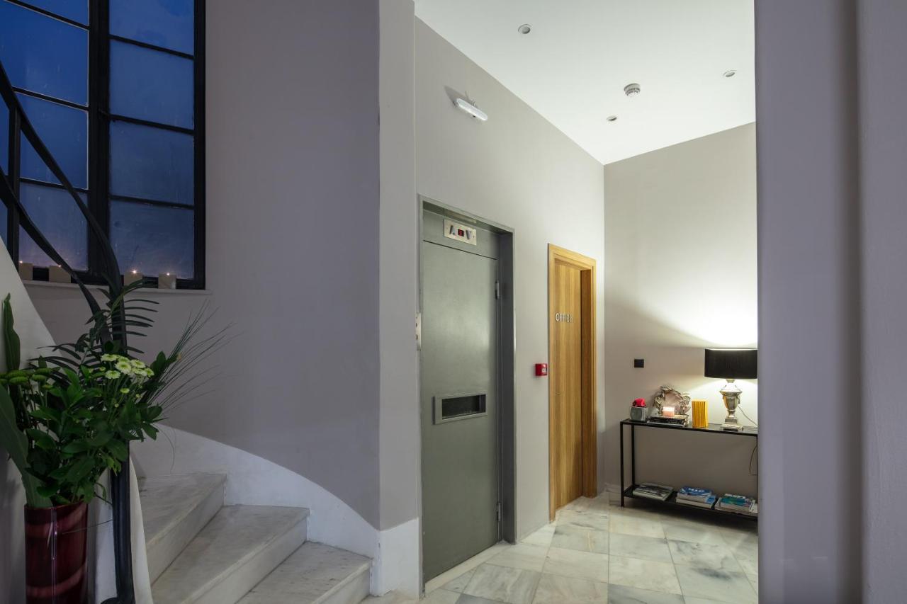 Hotel The Vault Atenas Exterior foto