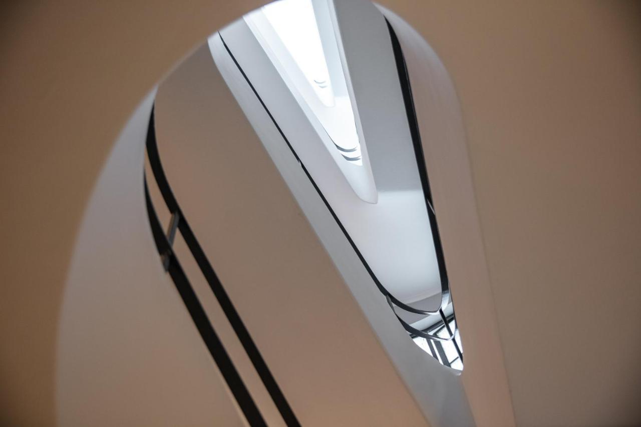 Hotel The Vault Atenas Exterior foto